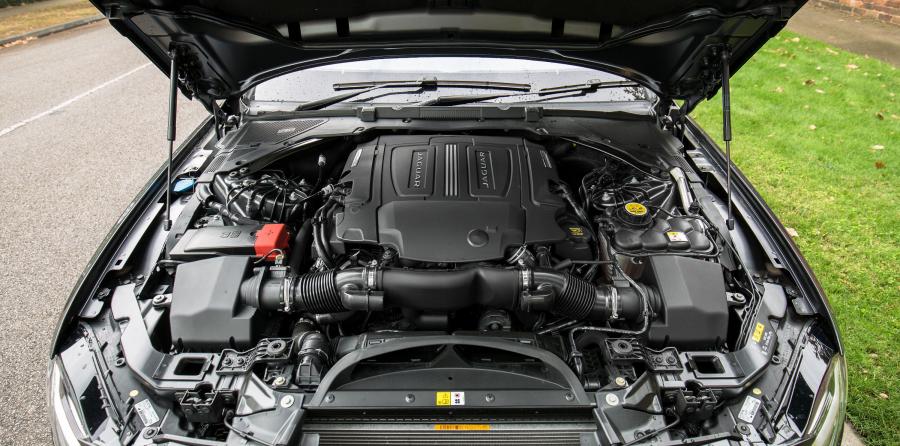  Jaguar XF S 2016 года  (AU) (фото 29 из 31)